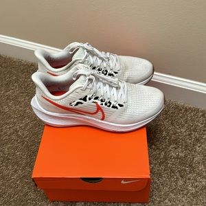 Nike Air Zoom Pegasus 39 Women’s Size 7